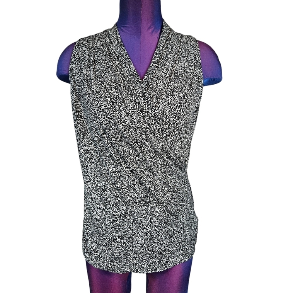 White House Black Market Black & White Faux Wrap Surplice Top Size XS Women S54